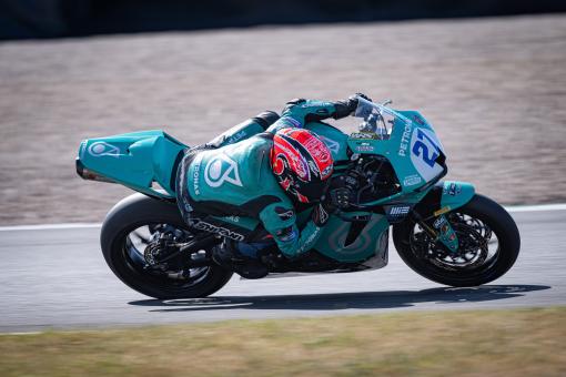 R07_Donington_Toba_0013