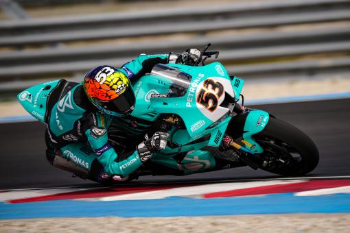 PETRONAS MIE Racing Honda hard at work at Balaton Park