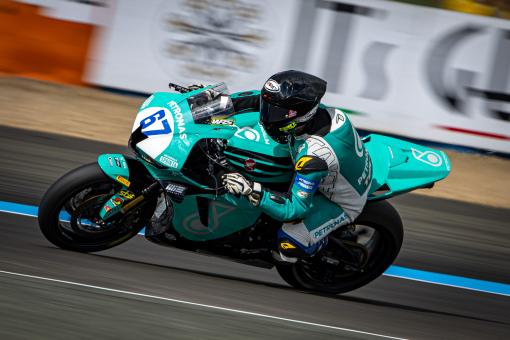 R09_MagnyCours_Mie_01100