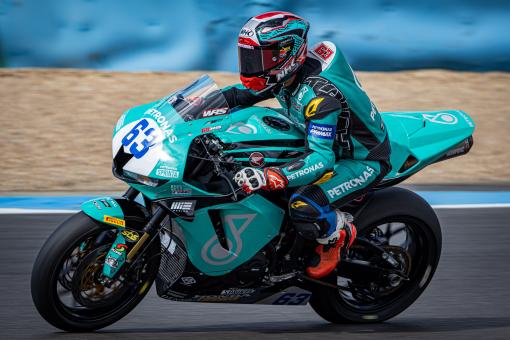 R09_MagnyCours_Mie_01105