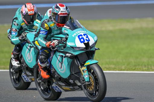 R09_MagnyCours_AZMAN_008