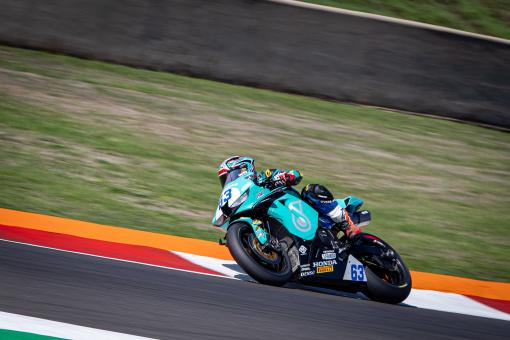 R09_MagnyCours_Mie_0379