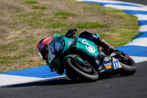 Top twenty for Toba in SSP Race 1 at Estoril