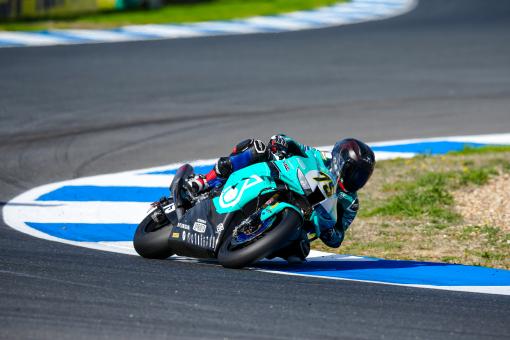 A strong SBK Saturday is followed by a tougher Sunday at Estoril