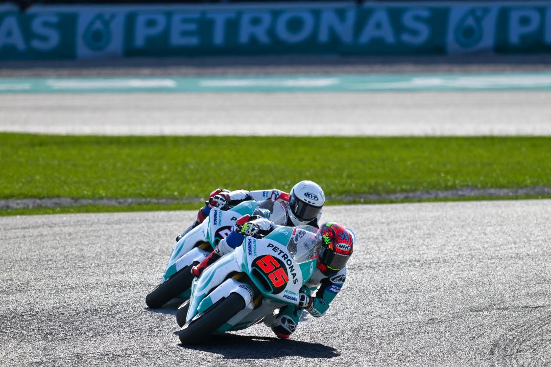 Wildcards Azman and Anuar P23 and P24 in the Sepang Moto2 race